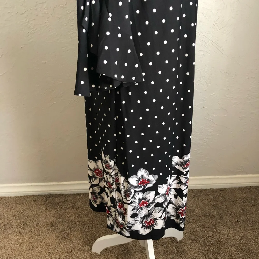Sandra Darren Polka Dot Shift Dress with Floral Bottom 14 Black White Red - Picture 3 of 15